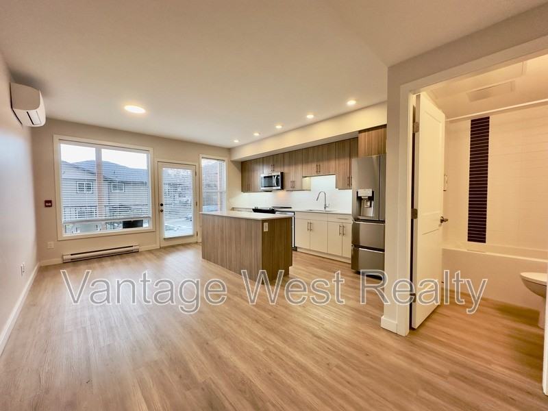 600 Boynton Pl - Photo 7 of 18