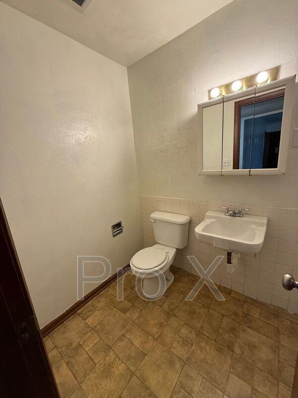 1807 Grand Ave #3 - Photo 6 of 17