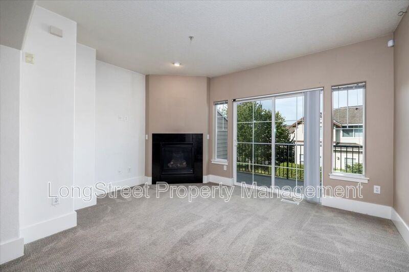 720 Nw 118th Ave #103 - Photo 7 of 26