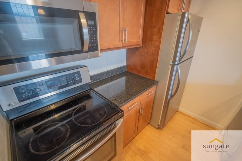 2639 Boston St - Photo 7 of 24