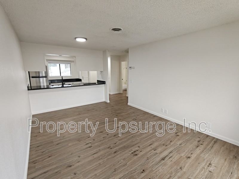 540 South St #2 - Photo 7 of 22