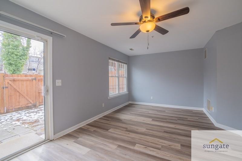 113 Brightwater Dr - Photo 3 of 34