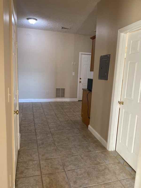 260 Fountain St Apt E4 - Photo 2 of 28