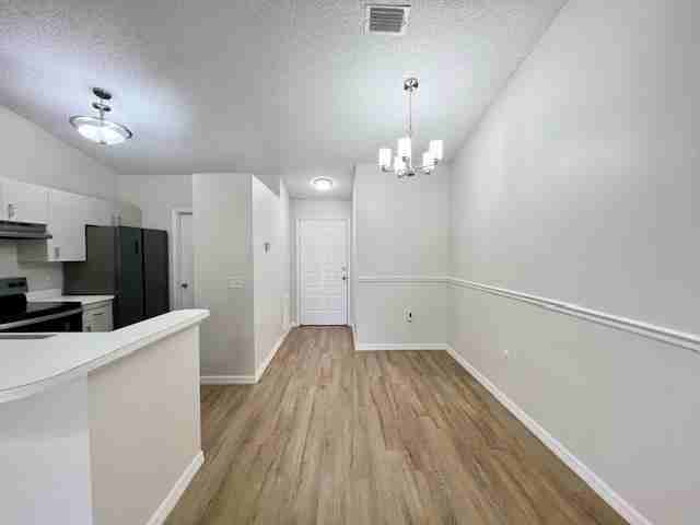 4319 Gamwell Dr - Photo 5 of 20