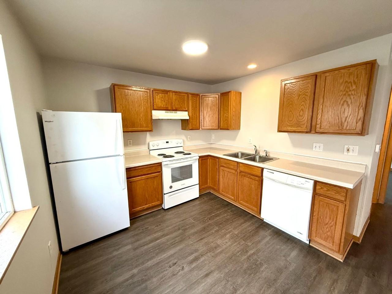 4524 Twain Circle - Photo 3 of 8