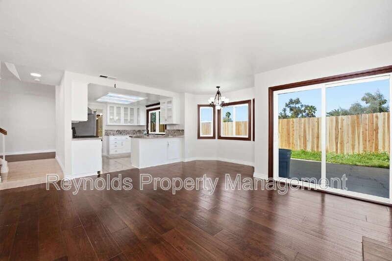 9462 Pipilo St - Photo 3 of 32