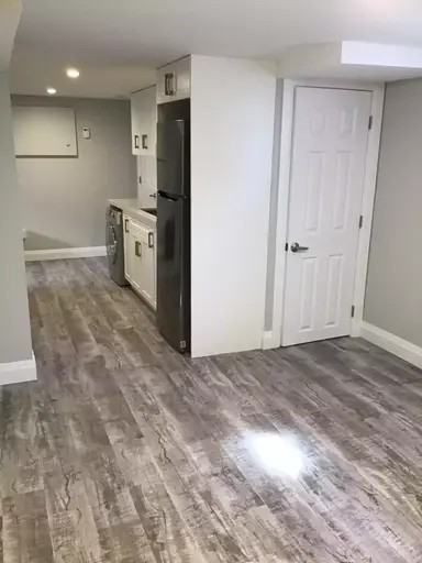 61 Matchedash St S #1 - Photo 2 of 8