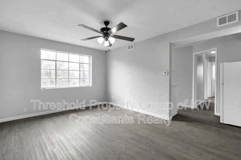 61 N 21st St #H - Photo 2 of 22