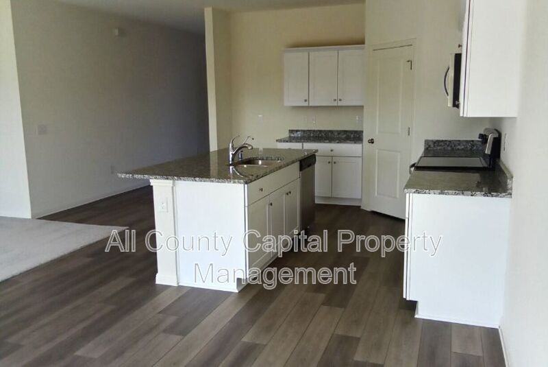 12817 Samuel Adams Dr #12817 - Photo 3 of 9