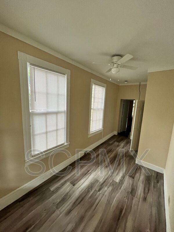 1339 Glover St - Photo 7 of 10