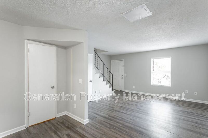 4405 Delashmitt Rd #12 - Photo 5 of 34