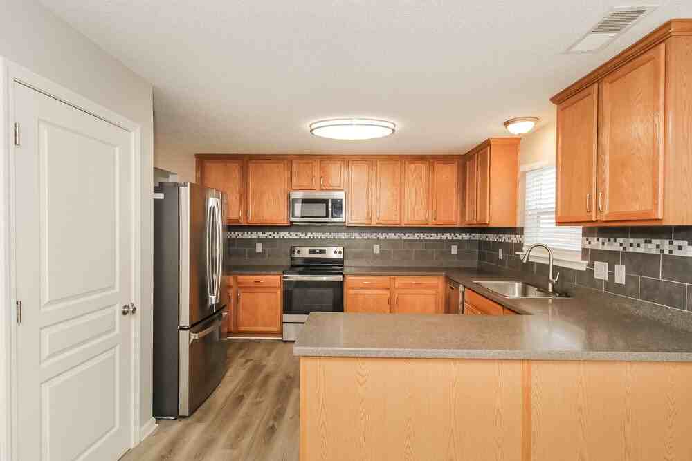 494 Darbys Run Ct - Photo 7 of 17