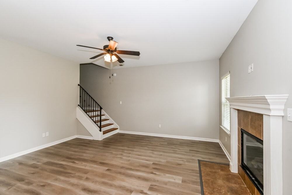 6092 Vera Ln - Photo 4 of 17