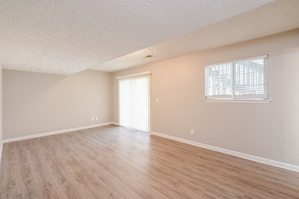 3923 N Fork Ct - Photo 5 of 18