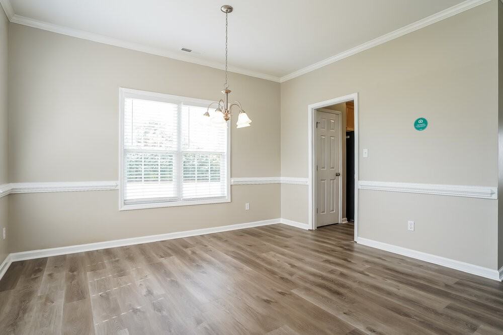 247 Mayors Ln - Photo 7 of 17