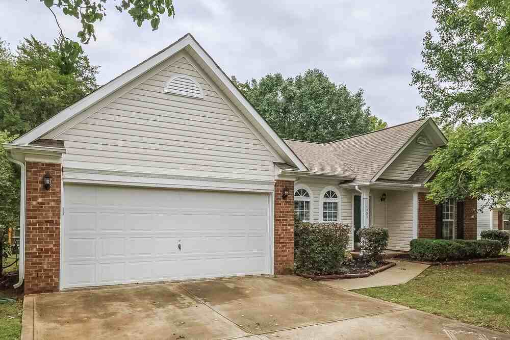 14903 Cane Field Dr - Photo 2 of 15