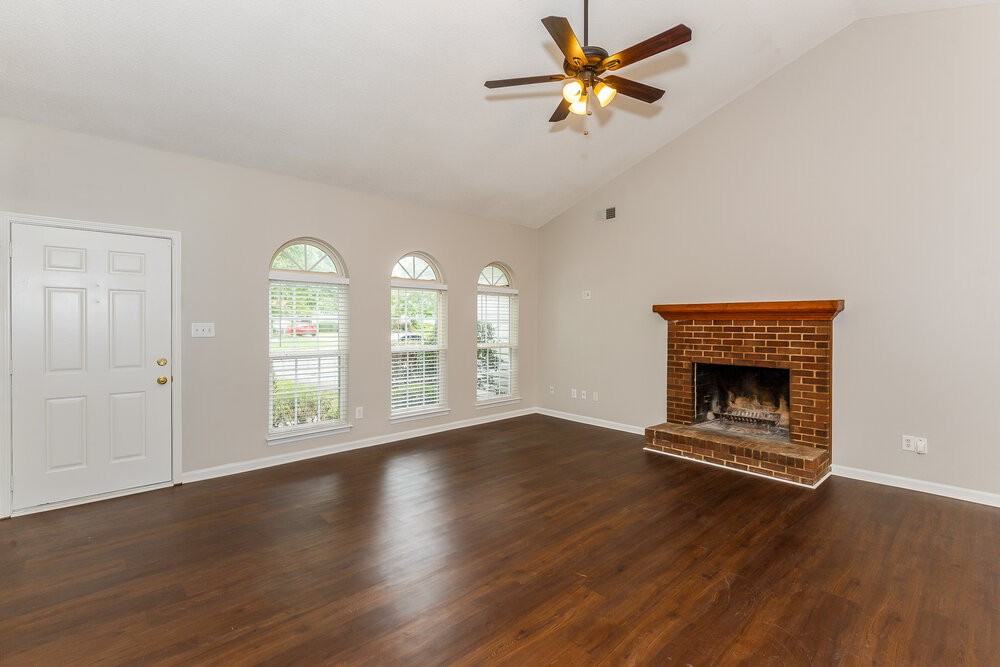 14903 Cane Field Dr - Photo 4 of 15