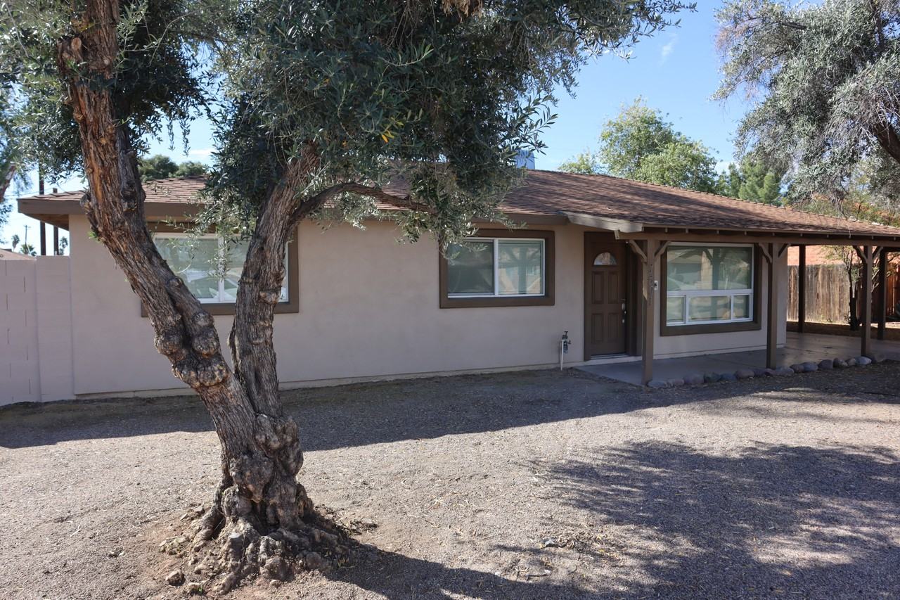 7501 E Hubbell St #SFR - Photo 2 of 17