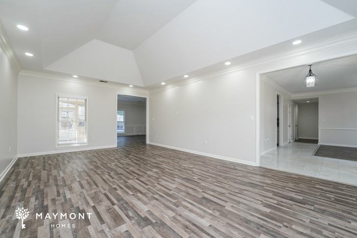 1683 Stonegate Way - Photo 5 of 15