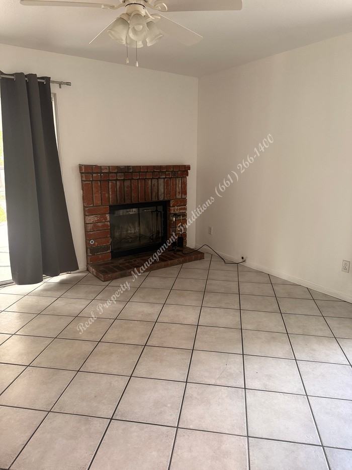 44639 Tarragon Dr - Photo 6 of 20