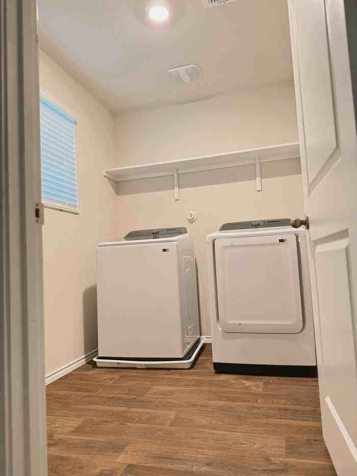 3011 Lindenwood Way - Photo 6 of 15