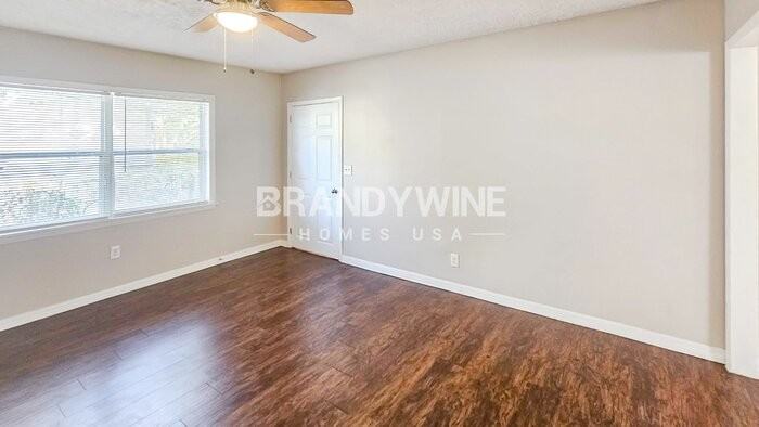 2610 E Annie St - Photo 2 of 23