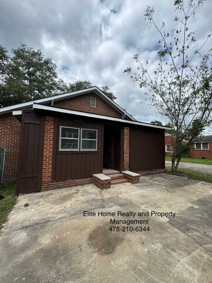 3583 Napier Ave #1 - Photo 2 of 31