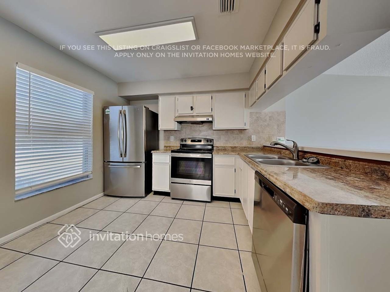 1057 Bridlewood Way - Photo 7 of 19