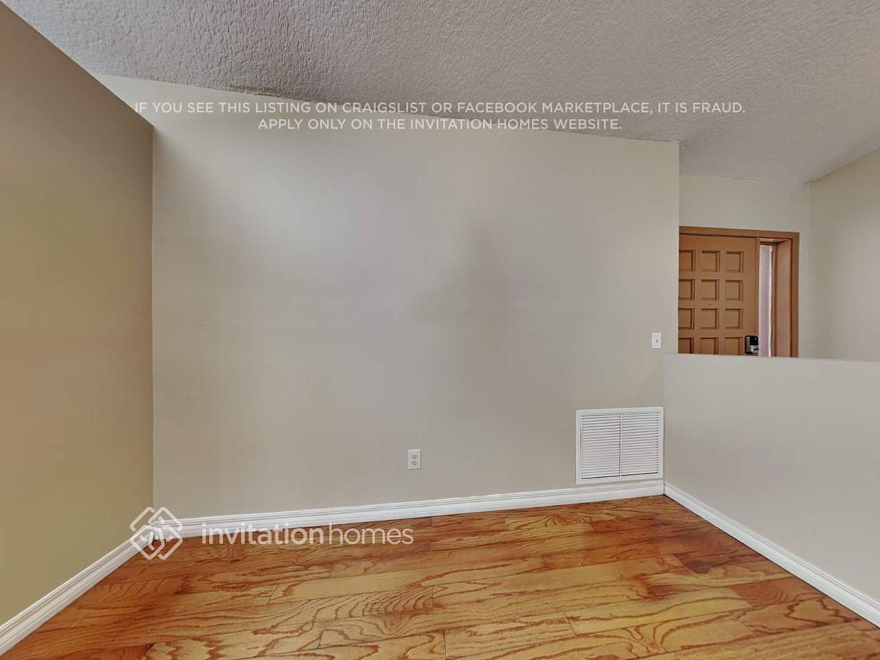 5368 Black Pine Dr - Photo 3 of 18