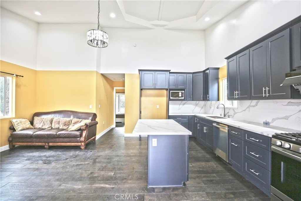 3439 Vantage Pointe Dr - Photo 4 of 13