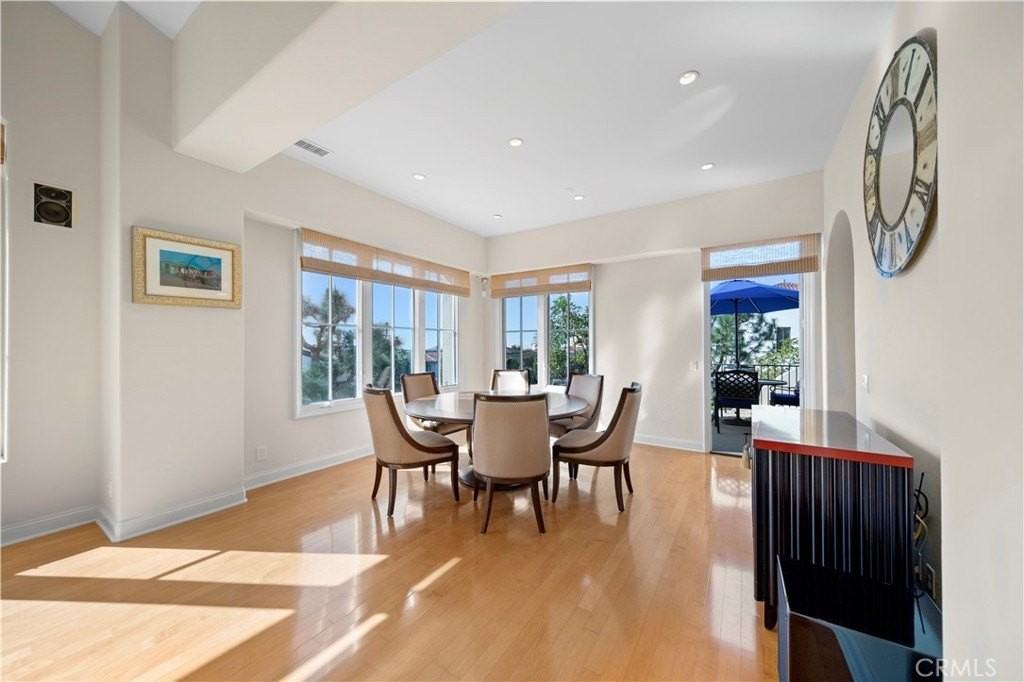 142 Sidney Bay Dr #31 - Photo 6 of 40