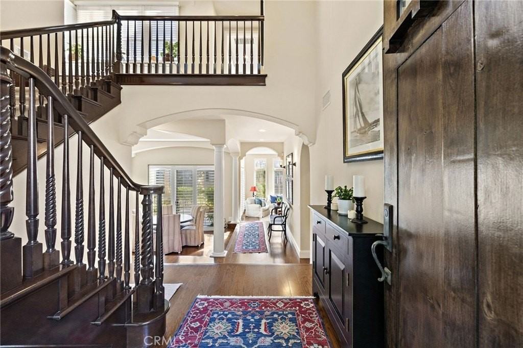 110 Sidney Bay Dr - Photo 2 of 17