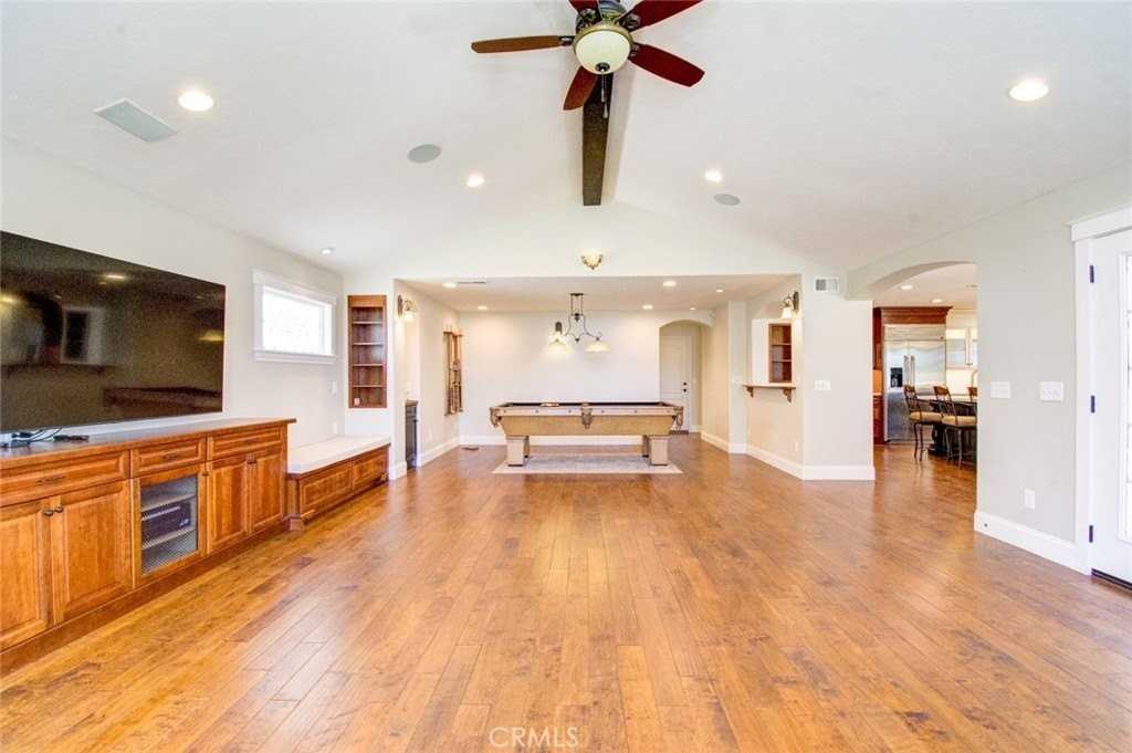 26061 Via Viento 26061 - Photo 7 of 31