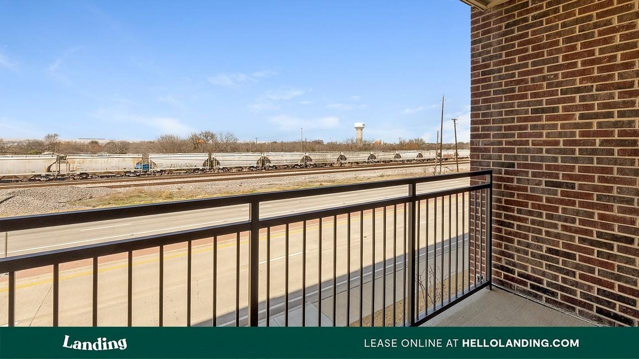 108 N HWY 377 - Photo 2 of 50