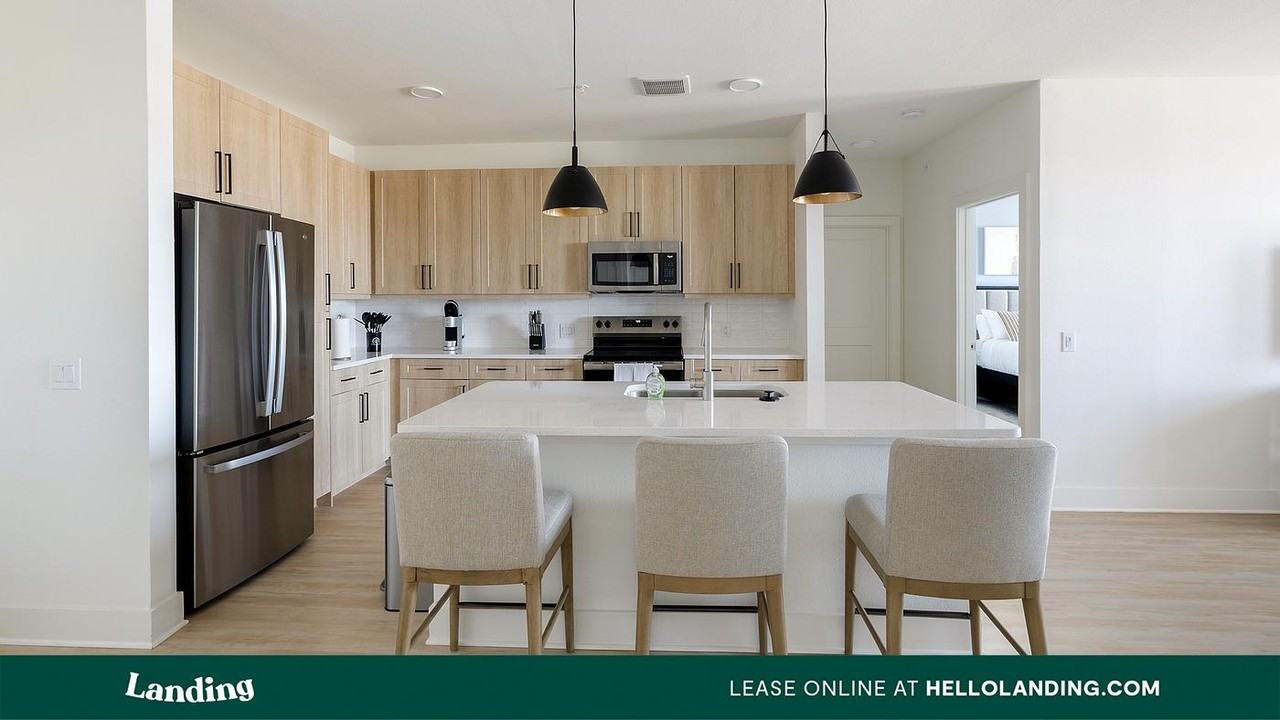 108 N HWY 377 - Photo 4 of 50