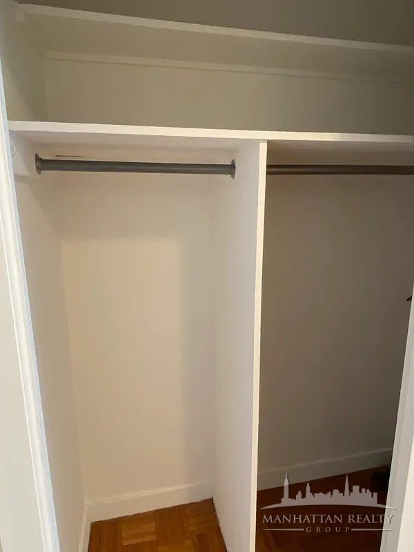 E 55th St #10E - Photo 7 of 8