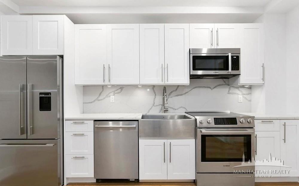 E 48th St #12U8 - Photo 5 of 10