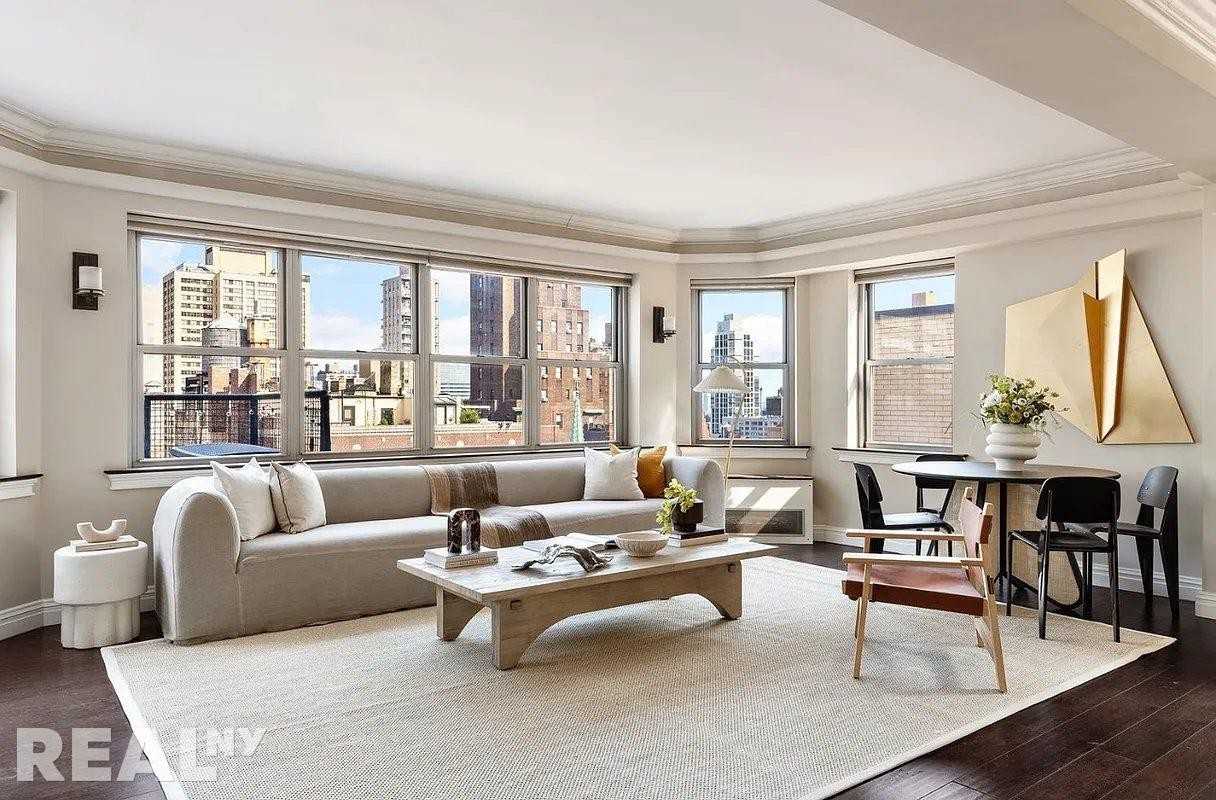 Park Ave #19N - Photo 4 of 13