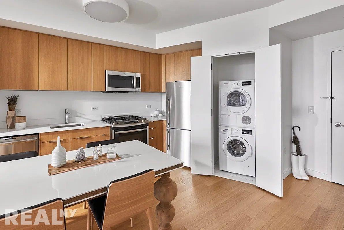 W 57th St #2653 - Photo 2 of 12