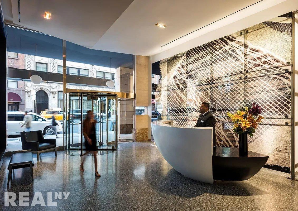 W 38th St #23C - Photo 5 of 11