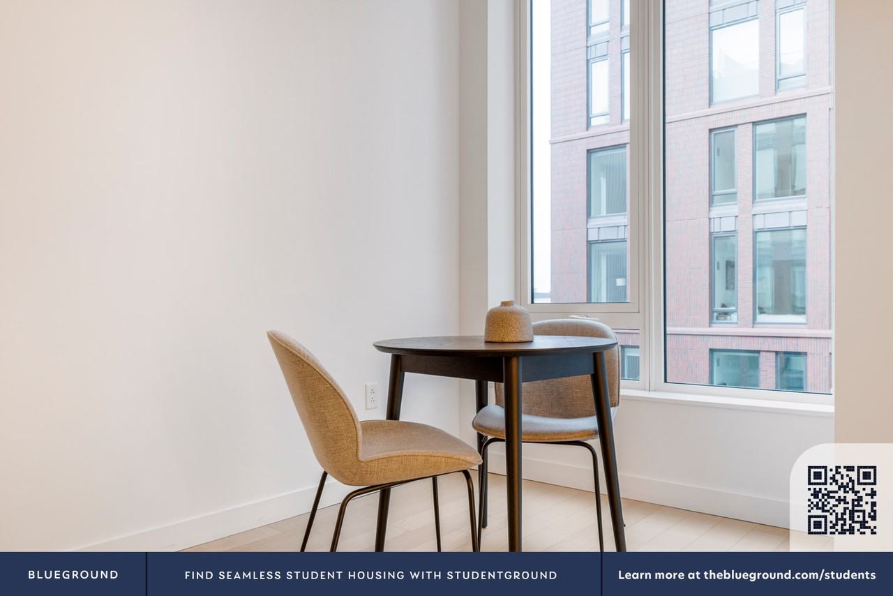 390 Harrison Avenue - Photo 7 of 44