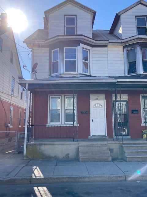 359 N 1st St - Photo 2 of 9