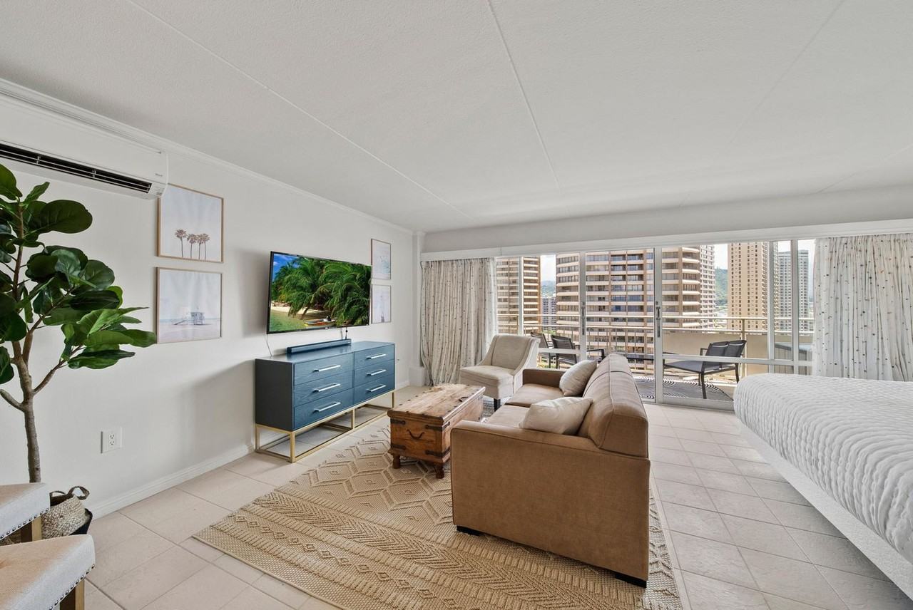 1777 Ala Moana Blvd #1327715P - Photo 3 of 20