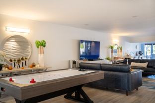 1015 Spanish River Rd - Photo 1 of 1