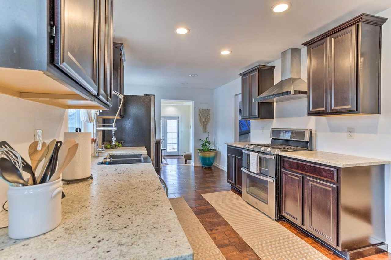 991 S Bryant St #1385779P - Photo 3 of 27