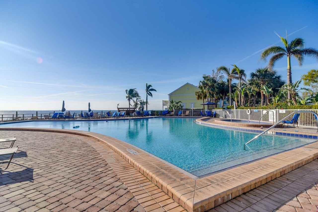 5172 Coquina Key Dr Se #1385837P - Photo 5 of 43