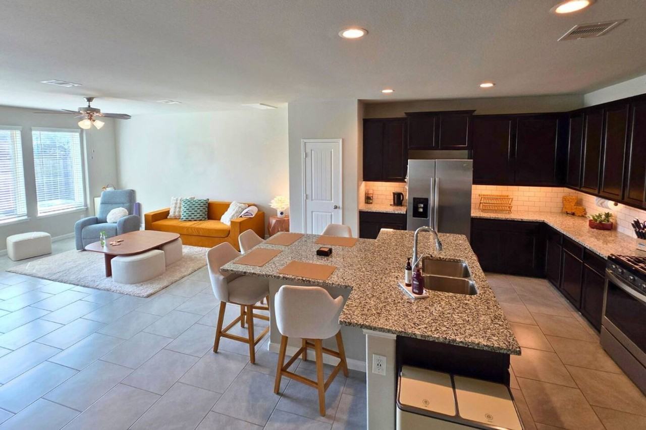 3803 Lancer Cir #1467759P - Photo 3 of 43