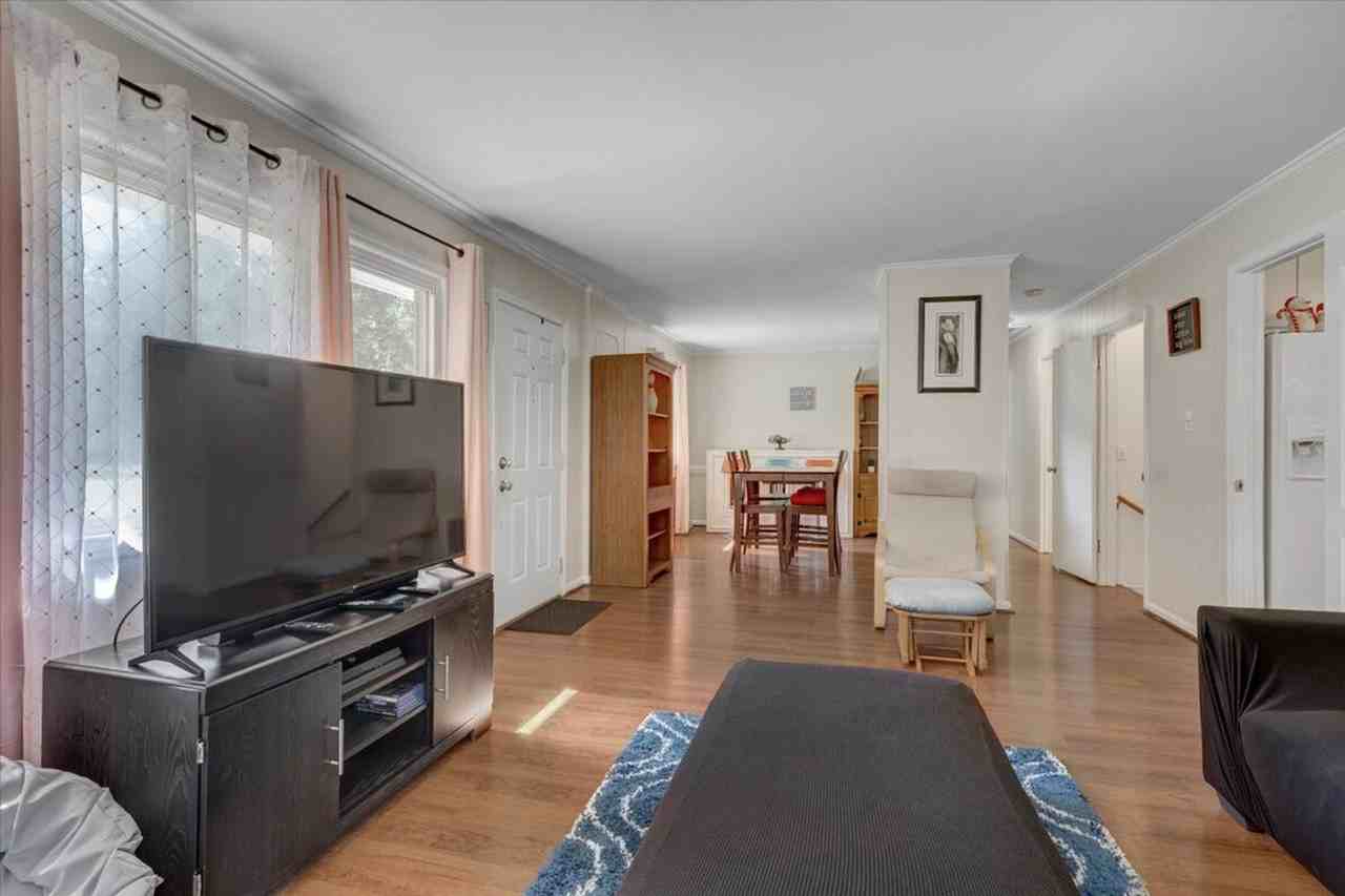 102A White Oak Dr #1460712P - Photo 5 of 32