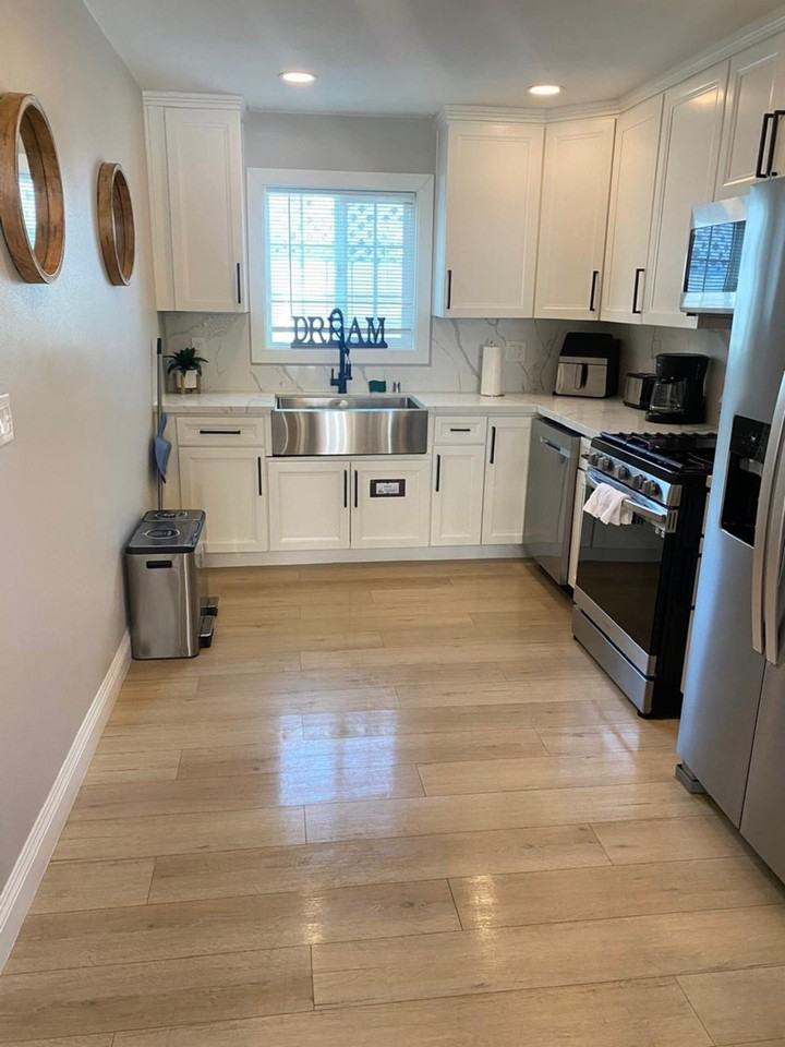 6168 Cumberland St #1471805P - Photo 7 of 50