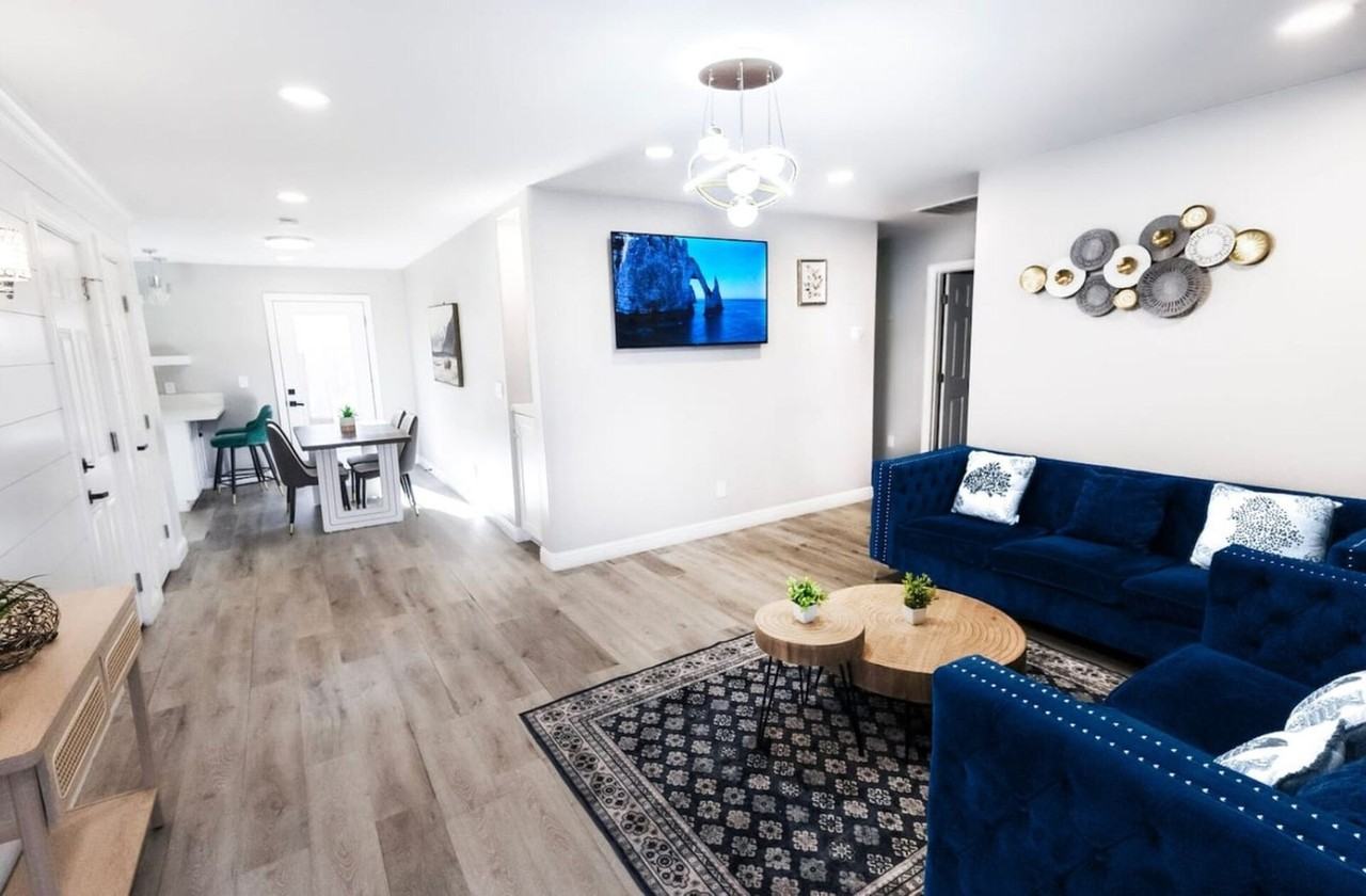 451 E Lincoln Ave #1471809P - Photo 5 of 50